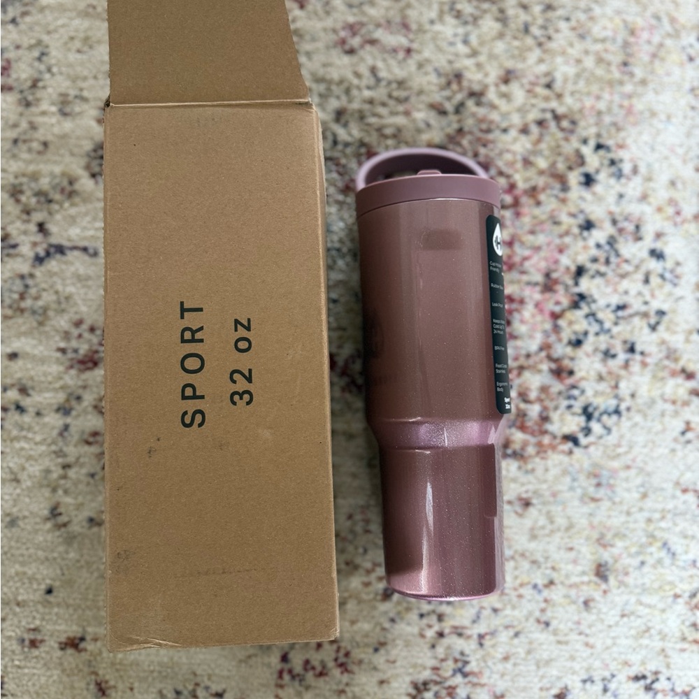 HydroJug Sport 32oz Tumbler - Metallic Pink - Picture 2 of 2